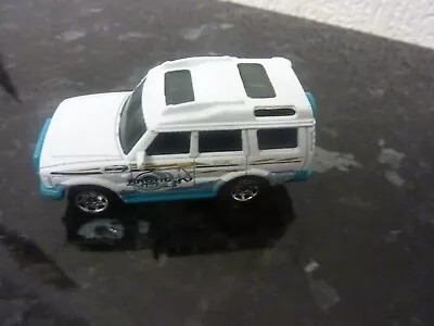 Matchbox Land Rover Discovery 1:60 2000 Arctic Base • $1.25