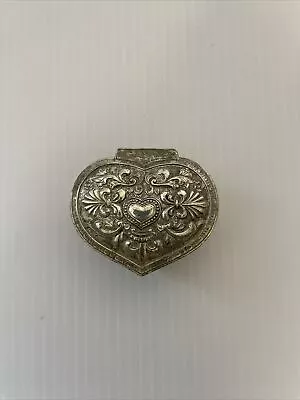 Small Heart Shaped Metal Vintage Pill/Trinket/Jewellery Box Japan • $13.99