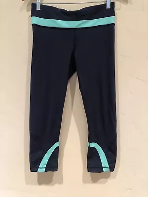 Lululemon Blue Inspire Crops Size 6 • $15