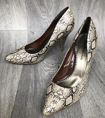 Internacionale Snake Print Heels Court Shoes Size 7 EUR 40 • £9.99