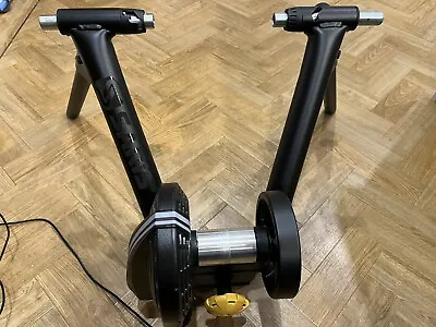 Saris AW19 M2 Wheel On Smart Trainer - Zwift Compatible - Excellent Condition • £250