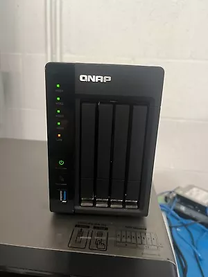 TS-453S PRO QNAP 4 Bay NAS With 4TB HDD Inc VAT  + Warranty • £500