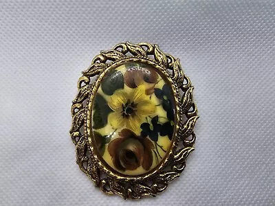 Vintage Victorian Cameo Flower Brooch Pendant Yellow Floral Estate Jewelry Pin • $4.35