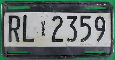 Original Vintage Military Army License Plate RL USA 2359 • $24.99