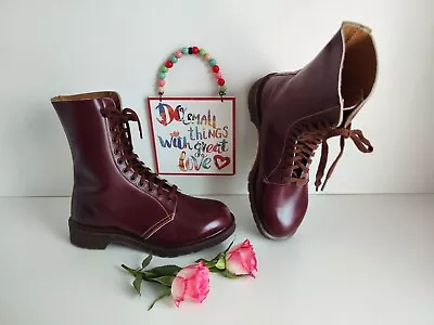 £499 • Buy Dr Martens Hawkins Astronauts 1490 11 Hole Red England Vintage Boots UK4