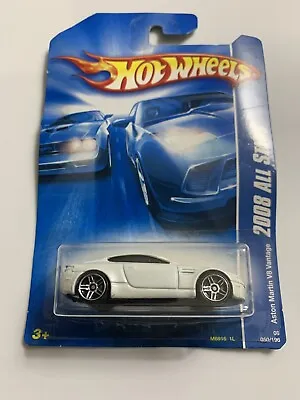 Hot Wheels Aston Martin V8 Vantage White Dk • $2.99