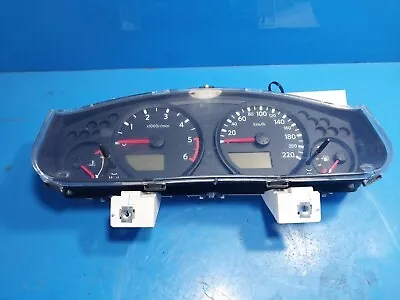 Nissan Navara D40 Vin Mnt Auto T/m Instrument Cluster • $65