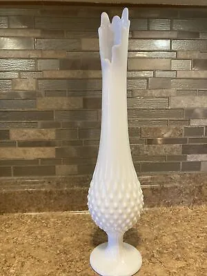 Fenton Vintage Swung Vase Milk Glass Hobnail 15.5 Inch 9 Fingers • $38.65