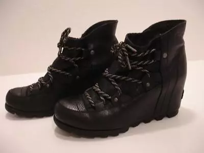 Women's Sz 7.5 M Sorel Sandy Hidden Wedge Heel Boots Black Leather Ankle Lace-Up • $49.99