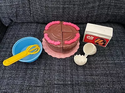 Fisher-Price Fun With Food Chocolate Cake Baking Set • $20