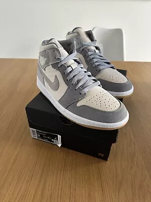 Jordan 1 Mid SE Coconut Milk Size 9 • $150