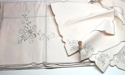 Vintage Silver Embroidered Floral Cut Work Linen Tablecloth & Napkin Set • $29.99