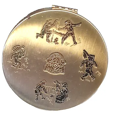 Volupte Compact Cub Scouts Of America Vintage Den Mothers Round 1960s Gold Tone • $37.95