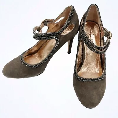 Miss Albright Anthropologie Taupe Suede Heels Size 7.5 • $13.50