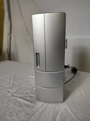 Versatile Insulation Mini Fridge Freezer USB Small Fridge • $30