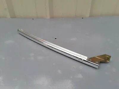 1977 -1985 Mercedes W123 Sedan Aluminum Upright Door Quarter Glass Rear Left OEM • $15