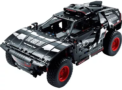 Authentic LEGO TECHNIC Audi RS Q E-tron (42160) 914 Pieces NEW SEALED • $139.99