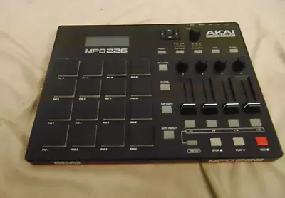 Akai Professional MPD226 Midi Pad Controller With 16 MPC Pads • $85