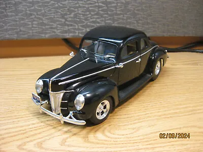 1/18    1940  Ford Street Rod  In Black By  Ertl / American Muscle   No Box • $30