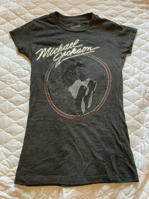 £29.69 • Buy Michael Jackson Billie Jean Dancing Shoes Women's T-Shirt Size Medium!!