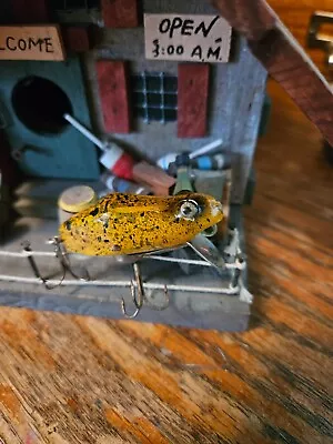 Vintage Paw Paw Wotta Runt Frog Fishing Lure • $30