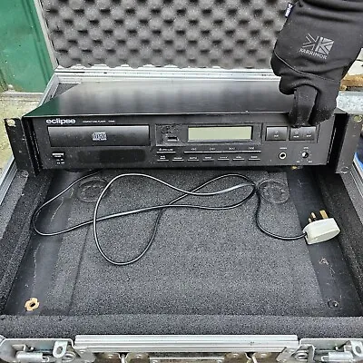 5 Star Flight Case + Eclipse Rackmount CD Player • £20