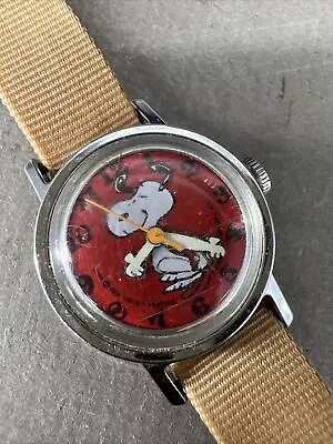 Vintage Timex Snoopy Dancing Swing Arm Wind Up Wristwatch • $29.99