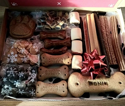 £6.50 • Buy 🐾Dog Treat Selection Box 🐾Birthday🐾Christmas  Gift🐾 Personalised