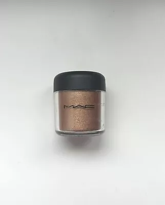 Mac Big Pigment Shade Unsure • £8.99