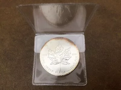 2012 1 Oz Silver Canadian Maple Leaf .9999 Fine $5 Coin • $26