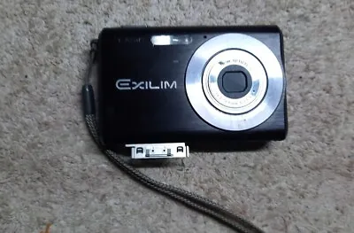 Casio Exilim EX-Z60 6.0 MP Digital Camera UNTESTED • $33.51