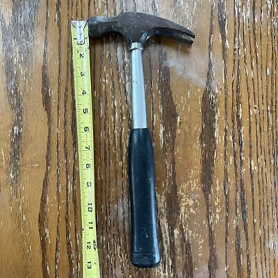 Vintage Stanley 16 Oz. Straight Claw Rip/Framing Hammer Steel Shank Black Handle • $21.10