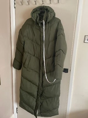£24.99 • Buy Ladies Oversized Khaki Maxi Length Chevron Puffer Coat (size 10, 12)