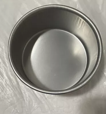 Parrish's Magic Line Round Cake Pan 6 By 3-Inches Deep NEW - Free Shipping USA • $19.95
