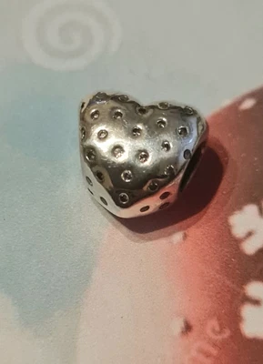 £0.99 • Buy  Pandora  Silver Sparkling CZ Crystal  Heart Charm 