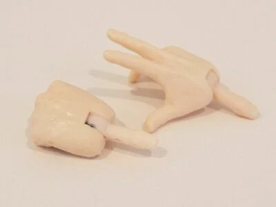 £3.99 • Buy Wwe Mattel Elite 65 Aiden English Hand Accessories For Wrestling Figure Wwf Aew