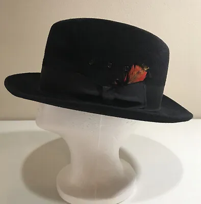 Vintage BEAVER HATS Fedora Black Beaver Felt Velour John Helmer Hat 7-3/8 • $81.95