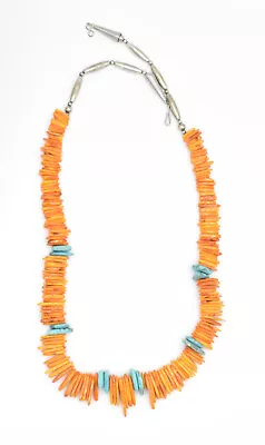 Vintage Native American Santo Domingo Spiny Oyster & Turquoise Necklace • $79