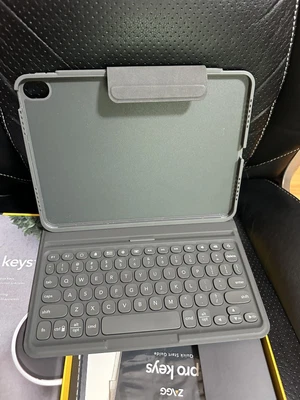 $12 • Buy ZAGG Pro Keys Detachable Case And Wireless Keyboard For Apple IPad Air 10.9 ...