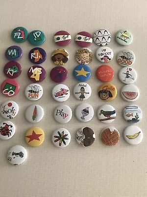Vintage American Girl Grin Pins Lot (31) Pleasant Company 1994 Pinback Buttons • $12