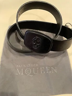 Alexander McQueen Medium Size Leather Belt. • $219.95