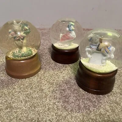 Lot Of 3 1980s Snow Globes. All Musical. • $6