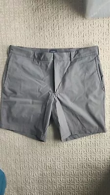 J Crew Factory MENS 7  Tech Chino Short | Size 31 | Smokey Haze Gray  • $11.95