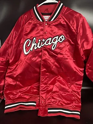 Chicago Bulls Mitchell & Ness NBA Lightweight Satin Jacket Mens 2X-Large • $34.99