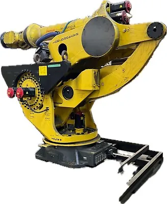 FANUC M2000iA/900L 6 AXIS ROBOT WITH R30iB CONTROLLER FOR SALE • $129000