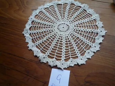 Vintage  Beige / Ecru Hand Crocheted Doiley Traycloth Placemat G • £1.99