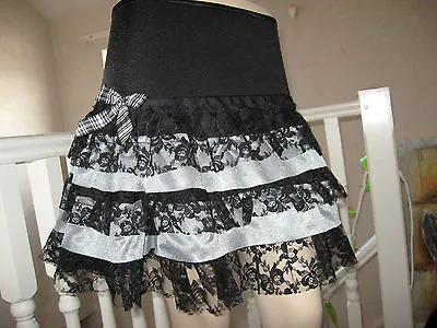 Rara Skirt Grey Black White Red Striped Velvet Lace Gothic Steampunk Festival • $82.20