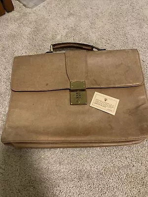 Vintage Gucci Leather Attache Portfolio Briefcase • $225