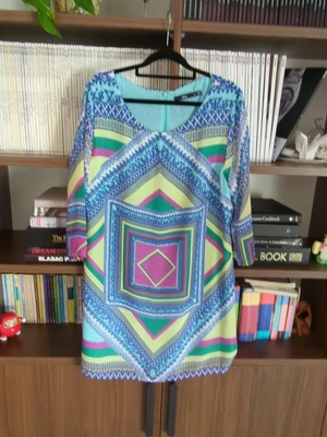 $10 • Buy Sportsgirl Shift Dress Size 14