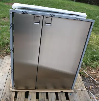 Isotherm Cruise 200 Stainless Steel Marine/RV Refrigerator/Freezer CR200 INV:IS7 • $2100